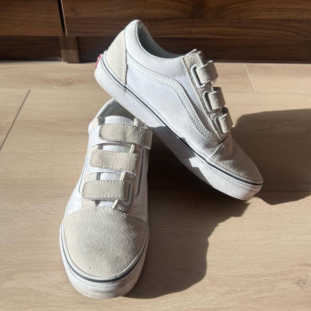 VANS MEN OLD SKOOL V (WHITE / TRUE WHITE)